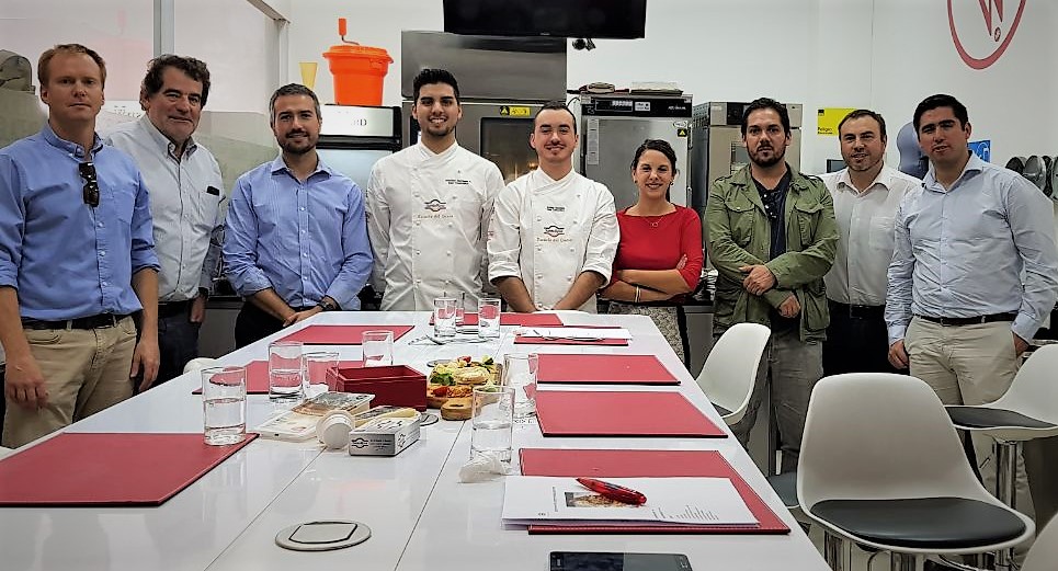 Foto Reportaje: Quesos Santa Rosa capacitó a equipo de Espacio Food & Service